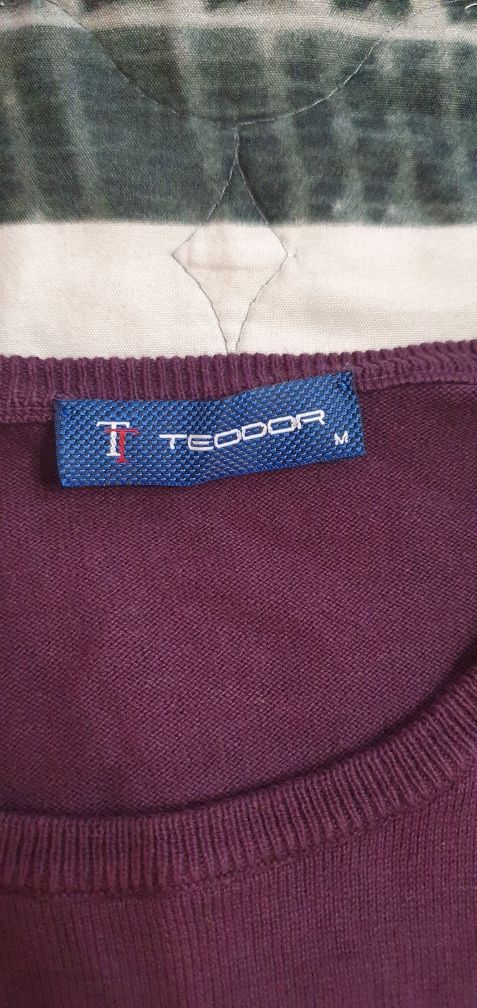 Пуловери Teodor размер М