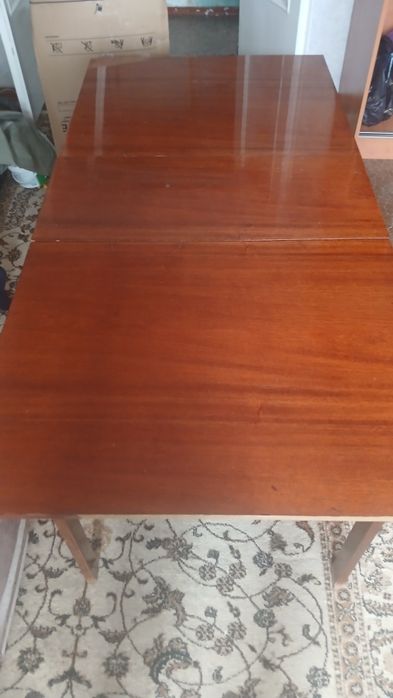 Продам стол хорошем состоянии