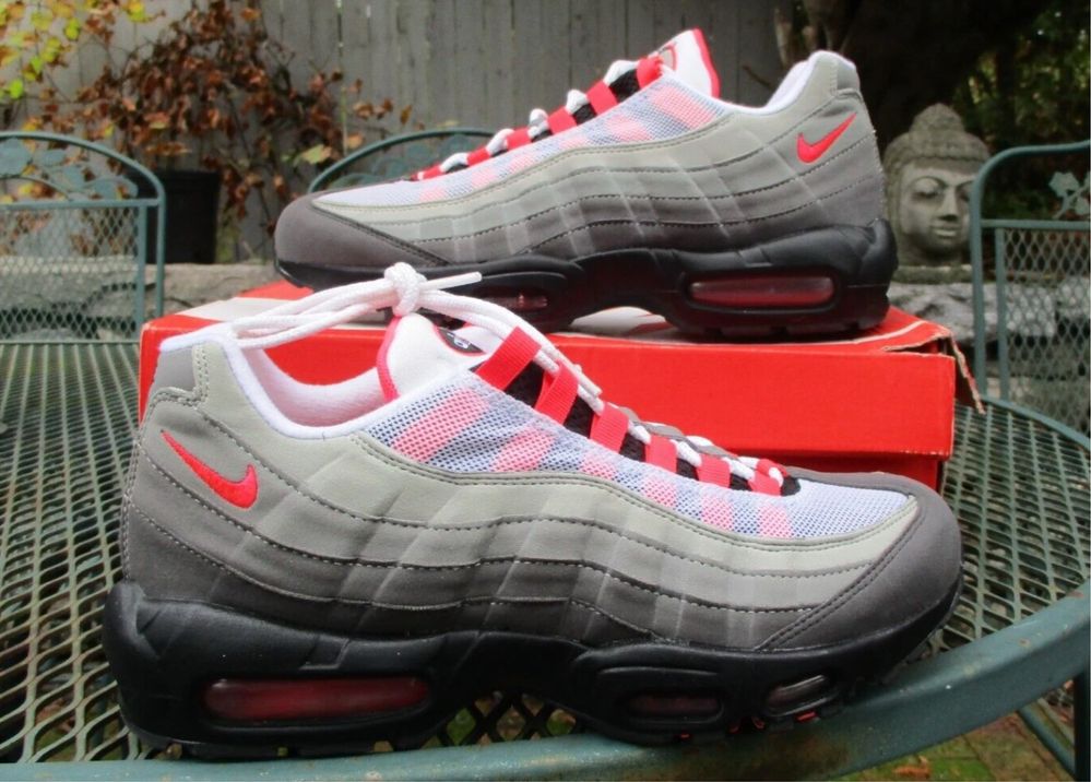 Обувки Nike Air Max 95 Solar Red