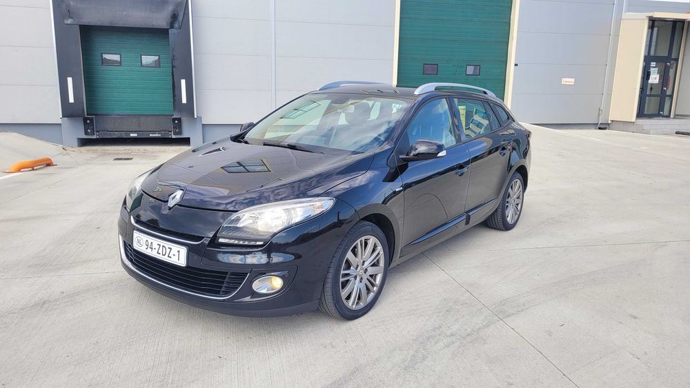 Renault Megane 1.5 Dci Bose, Oct. 2012, Full senzori & Keyless, Camera