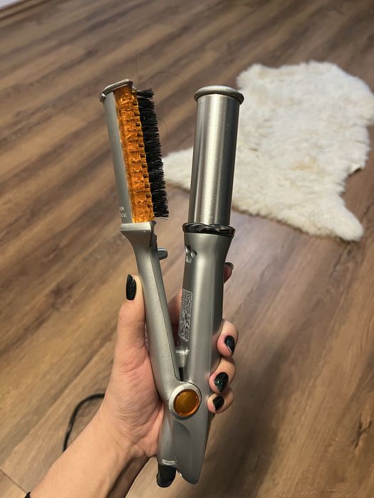 Placă de păr cu perie rotativă