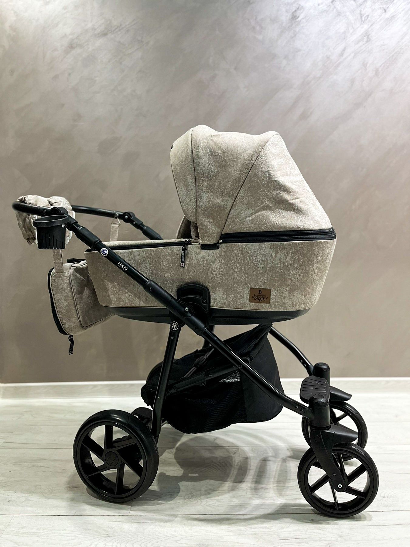 Бебешка количка Bebe Mobile Gusto 2в1 + аксесоари