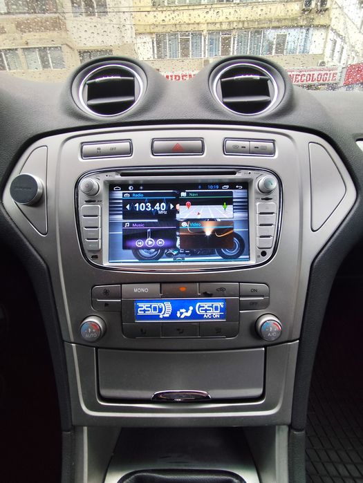 Ford Mondeo 2009/2.0 140CP