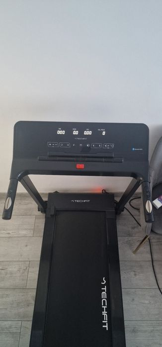 Banda de alergare Techfit Slim