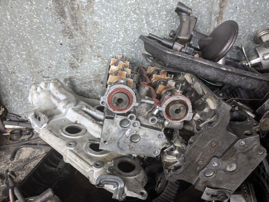 Головка блока цилиндров двигателя Опель омега Б