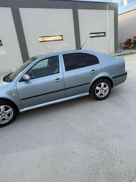 Vand skoda octavia 1 fara rugina fara defecte ascunse