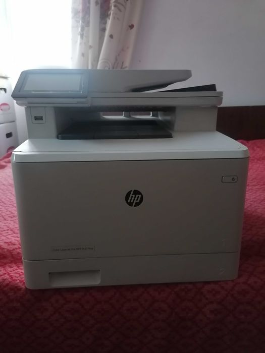 Лазерен цветен принтер HP Color LaserJet MFP M477fnw