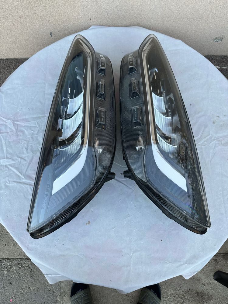 Faruri full led ford focus 4 facelift.nx7b-13e015-cd.nx7b-13014-cf.