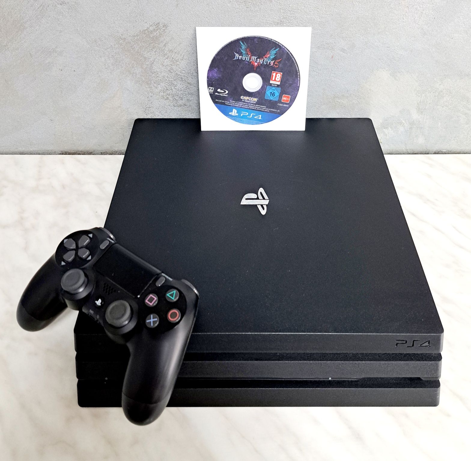 PlayStation 4 Pro 1 TB + 1 Controller Bmg Amanet 87570