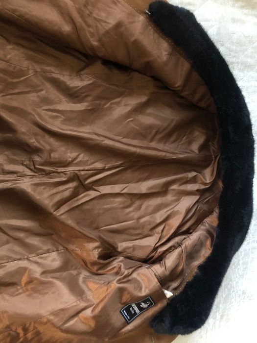 Мъжко палто с яка