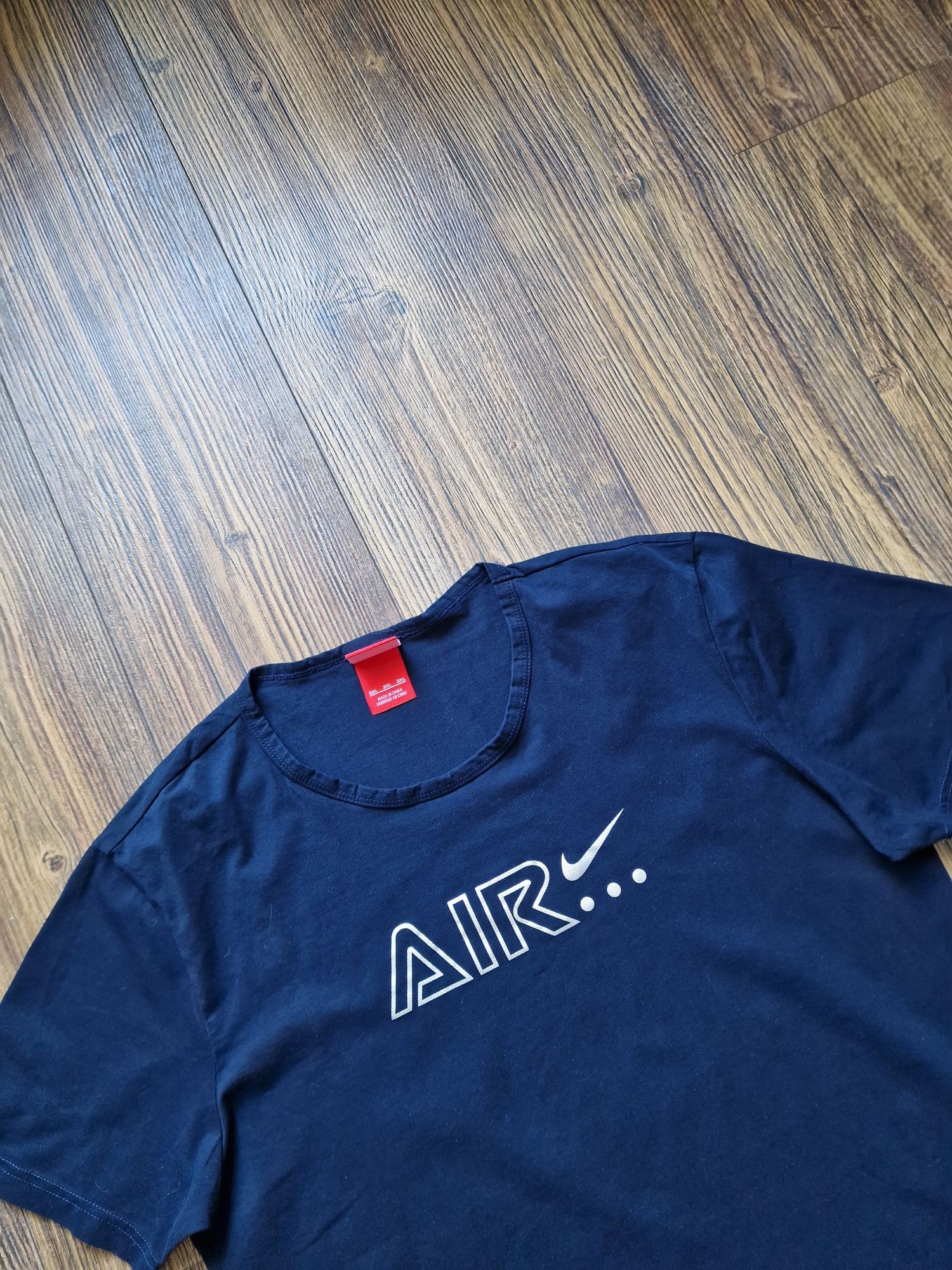 Страхотна мъжка  тениска NIKE размер  L / XL