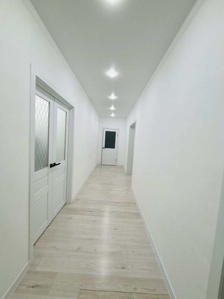 Продается 4-комн. квартира в 10 мкр.