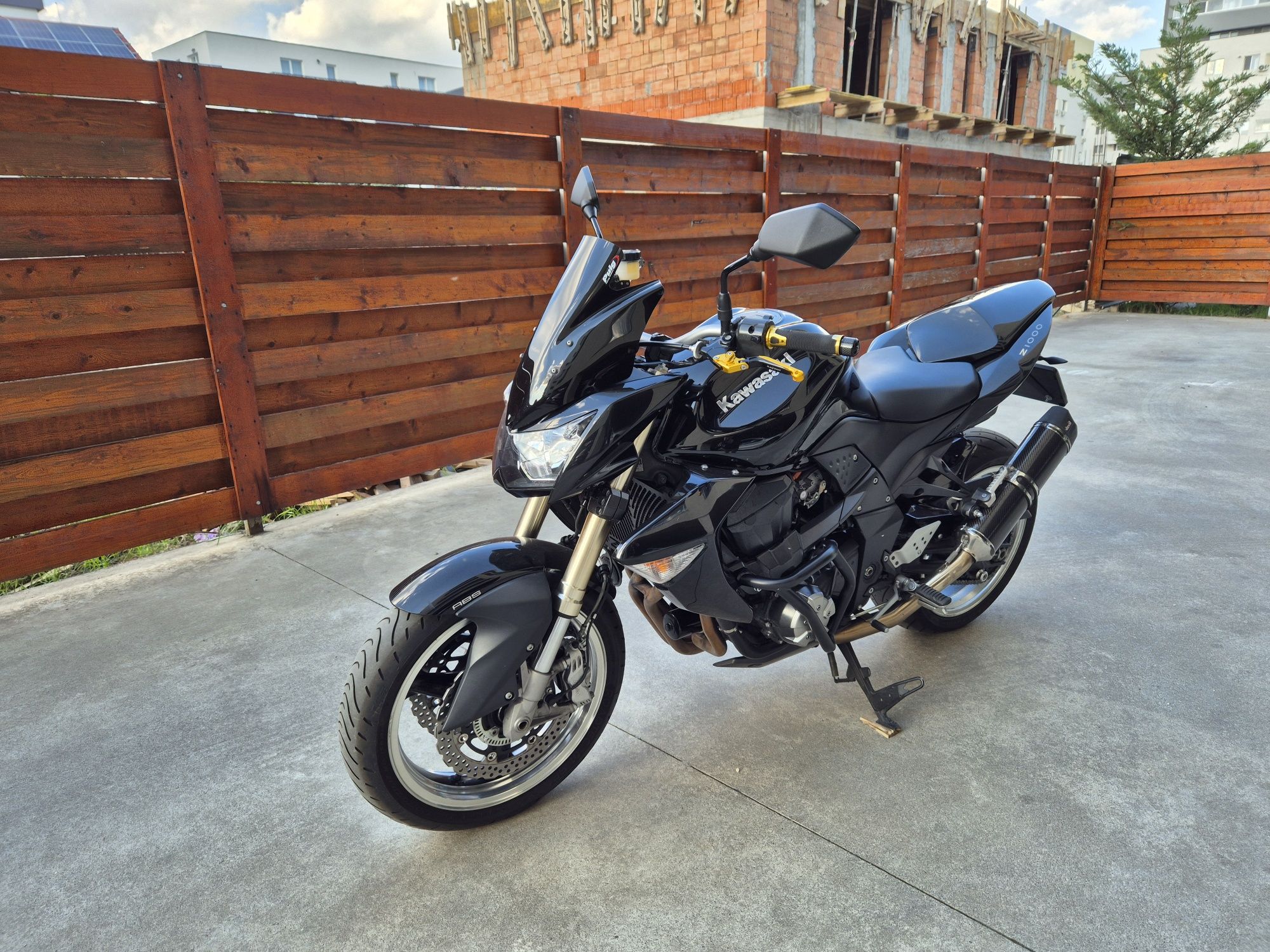 Vand Kawasaki Z1000 / 2008 / ABS