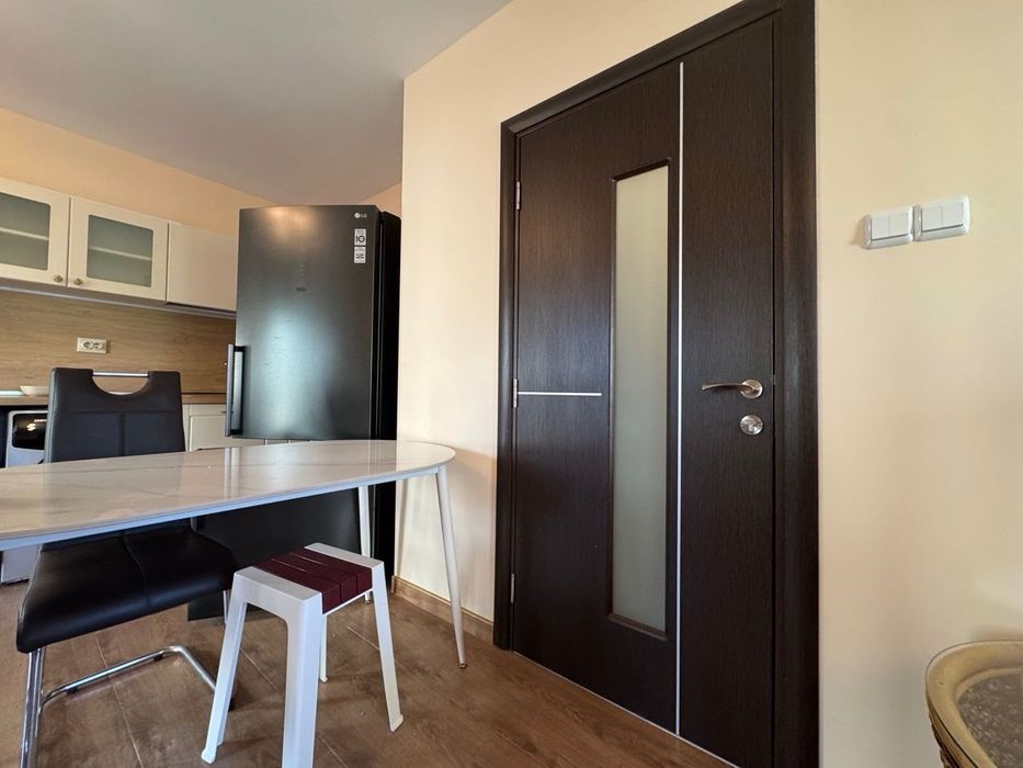 Интериорна врата