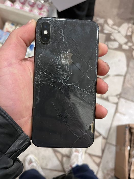 продам айфон х 64 гб