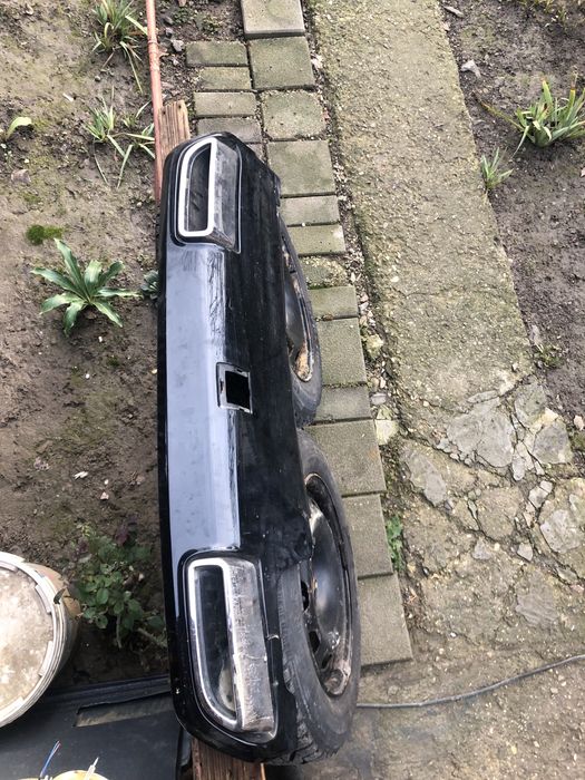 Vand fustite bara spate universale