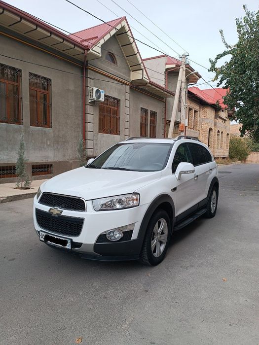 Captiva 2 2012 benzin srochna sotiladi