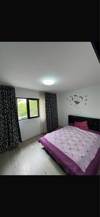 Apartament 3 camere Biserica De Carton