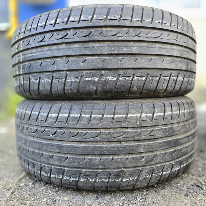2x 225/45/17 VARA DUNLOP Stare impecabila