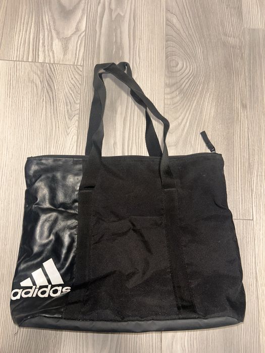 Чанта за спорт adidas