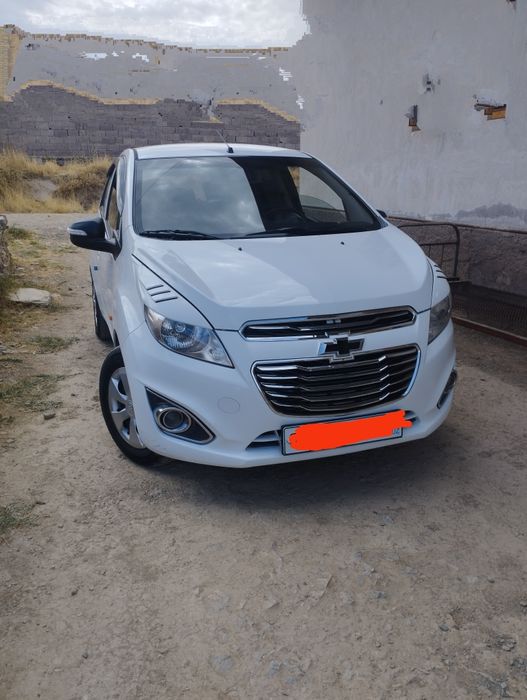 Сотилади Спарк Выкупка берилади  бошидан1200$ колгани 24 ой300$дан