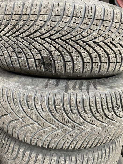 Продавам джанти 15 цола със зимни гуми за бмв 5х120