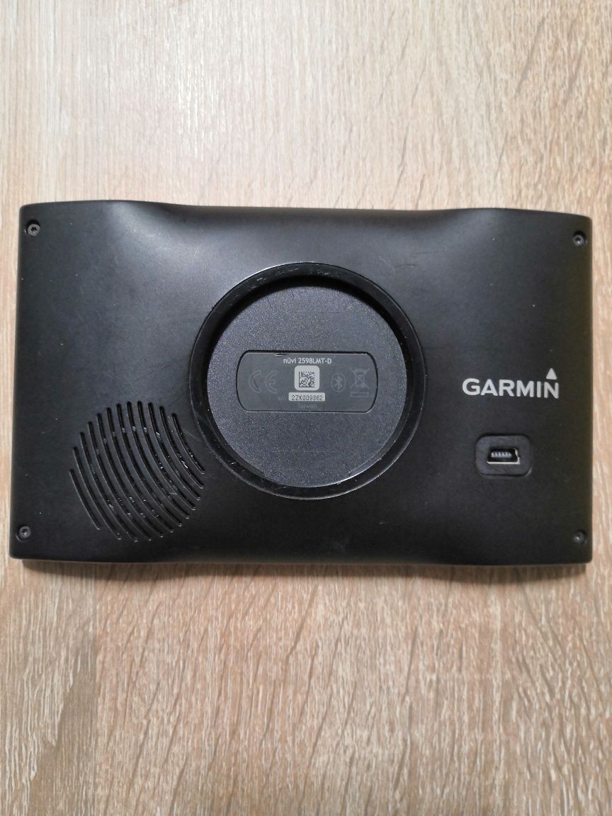 Garmin 2598LMT-D