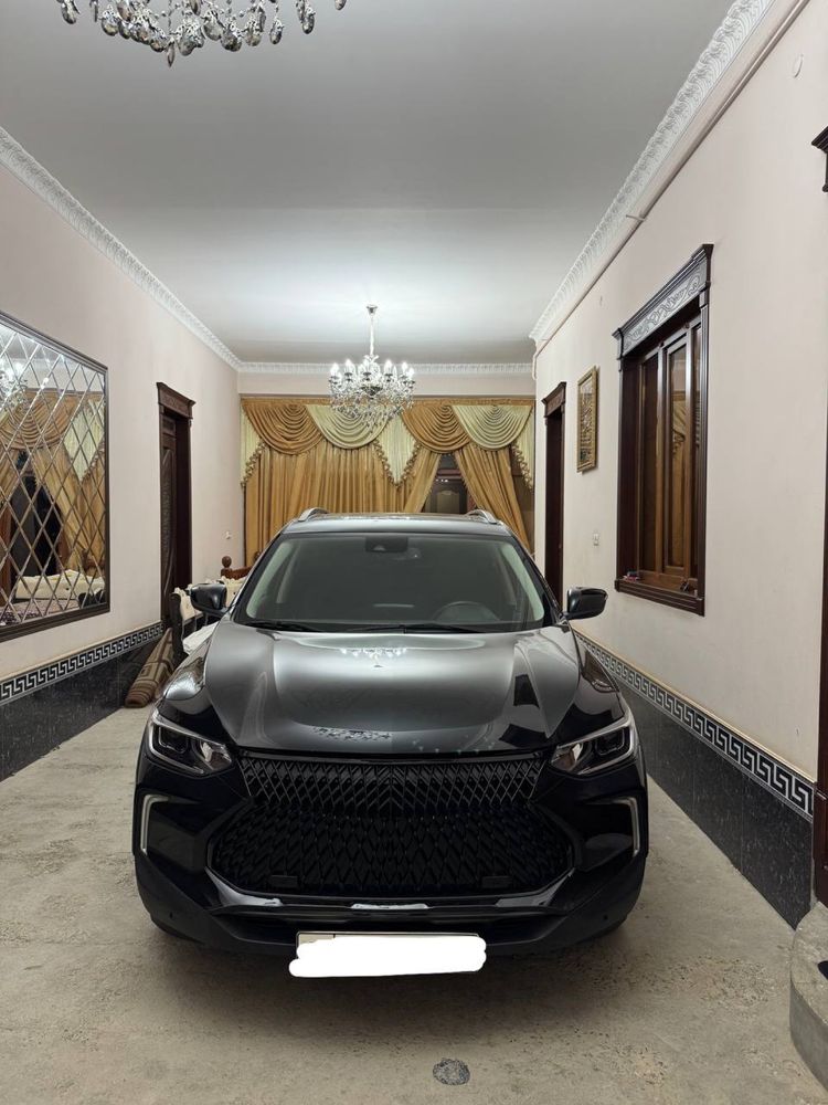 Mashina trekr chevrolet