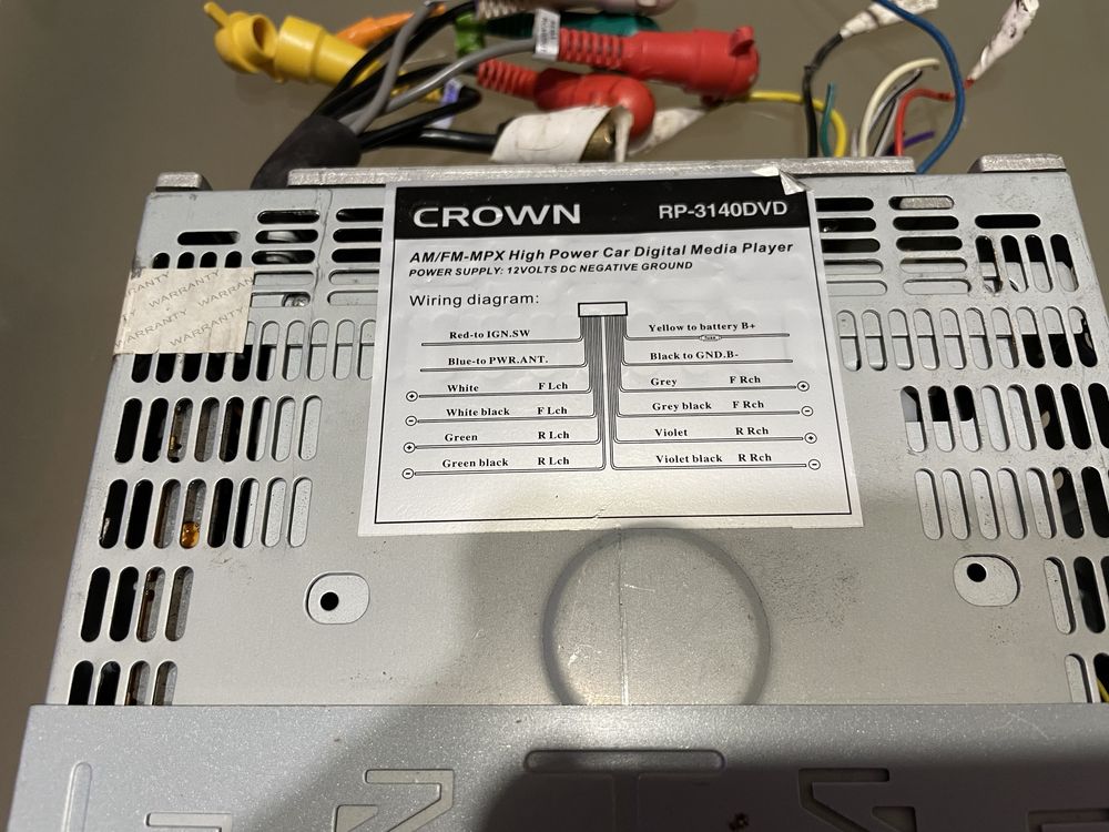 DVD плеър за автомобили CROWN