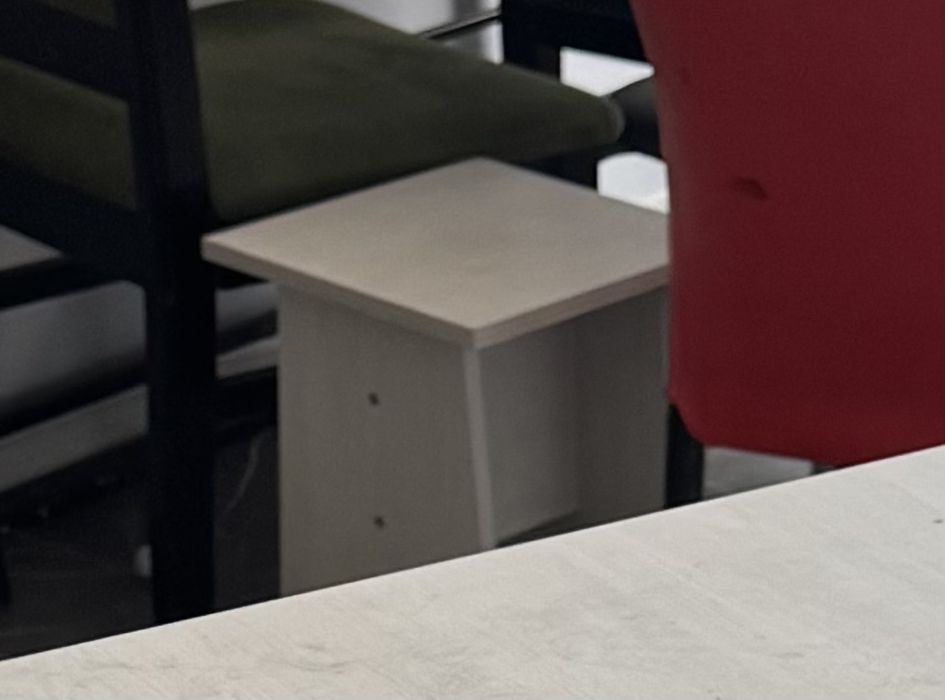 Продается Стол,стулья