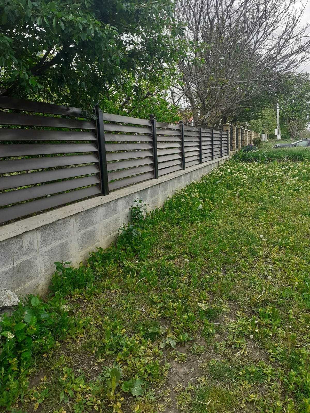 Garduri de diferite modele (panou jaluzele, sipca metalica, tabla BCA)