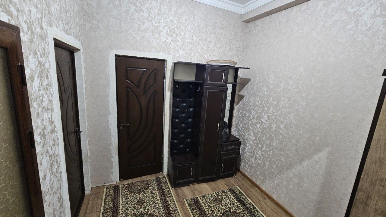 Дустлик 2   1/5/6 Оила Загс расмдагидек такалган нархи