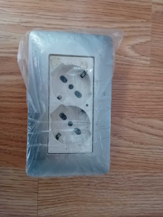 20 prize Bticino duble cu rama MATIX