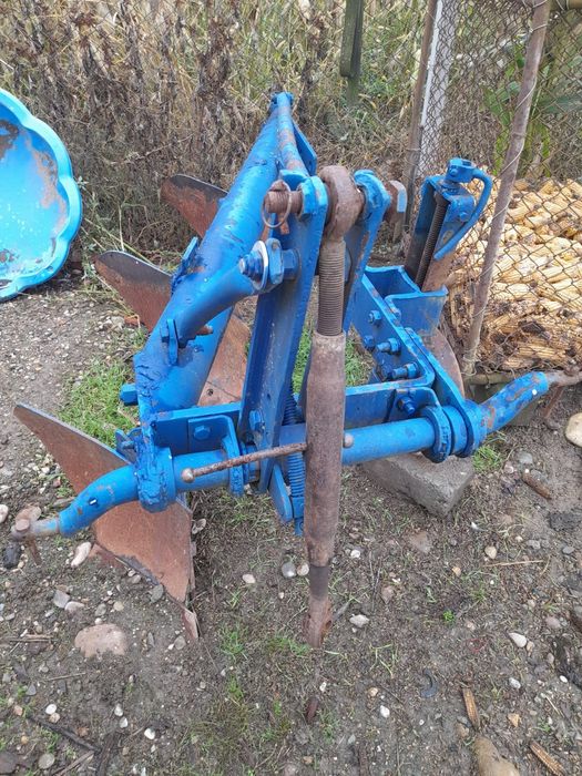 De vânzare plug pp3 și pp2