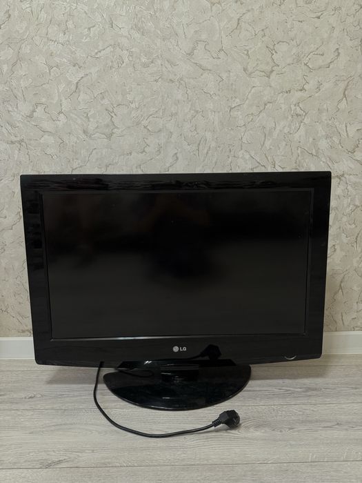 Продам телевизор LG в отличном состоянии