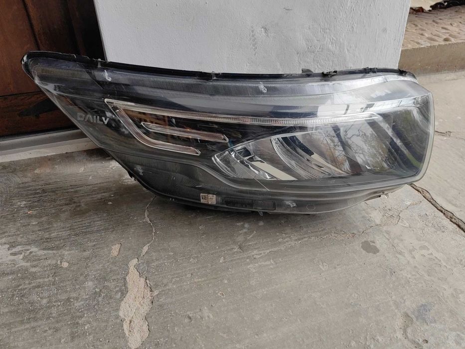Фар Iveco Daily LED десен / Фар Ивеко Оригинален