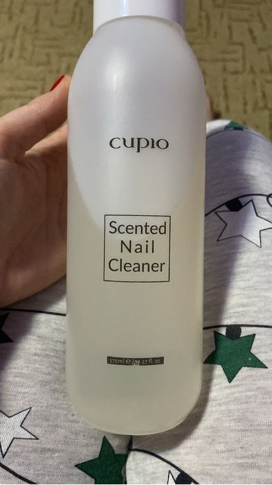 Vand geluri de unghii