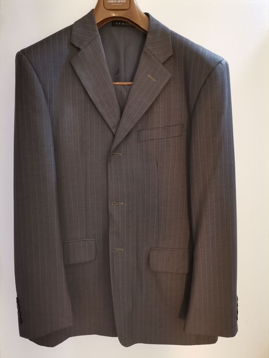 Costum Armani mărimea 48 regular