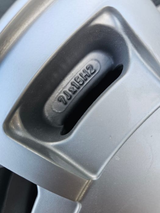 Jante Mercedes, RETRO, R15, GULLIDECKEL. W124, W201, W123