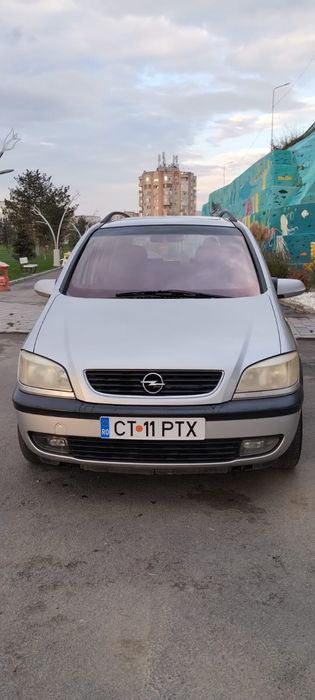 Opel Zafira 1.8 benzina 2001 cu 7 locuri