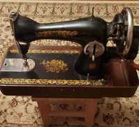 Продаеться подольская швейная ручная машинка
