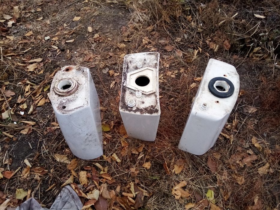 Унитазные бочки б/у