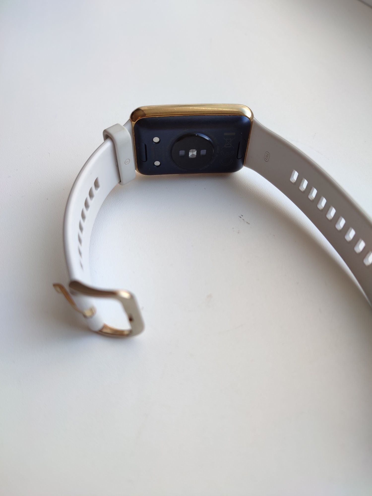 Смарт фитнес часы Huawei watch fit