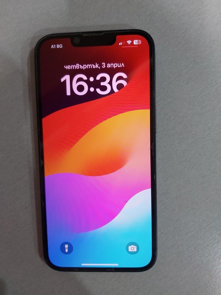 Продавам Iphone 14