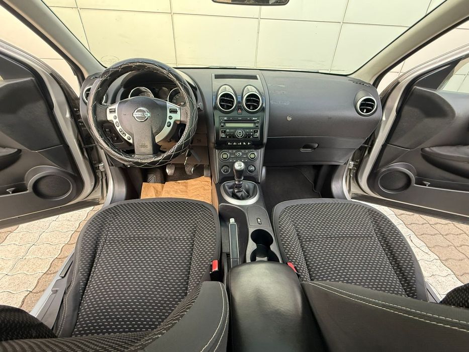 Nissan QASHQAI +2 2009 2500 fixx