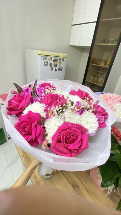 Свежые цветы лао