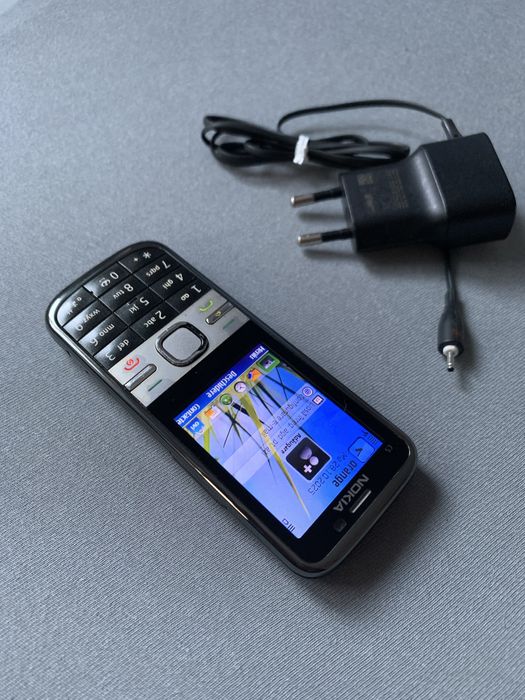 Telefon clasic NOKIA C5 C5-00 3G, Meniu in Limba Romana