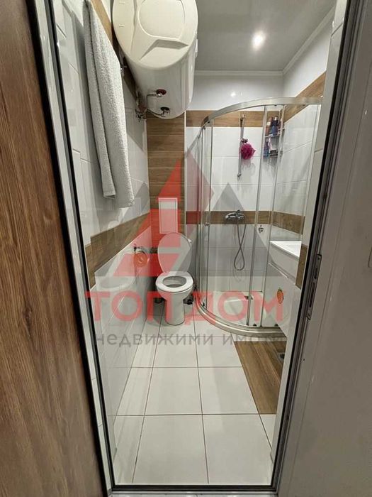 Дава се под наем Тристаен апартамент в Варна, Червен площад - 100 кв.м за 1300 € - Снимка #10