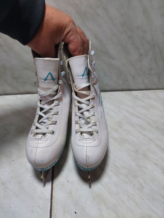 Patine gheata 503 patinaj artistic American marime 32-33 ( 21,5 cm)