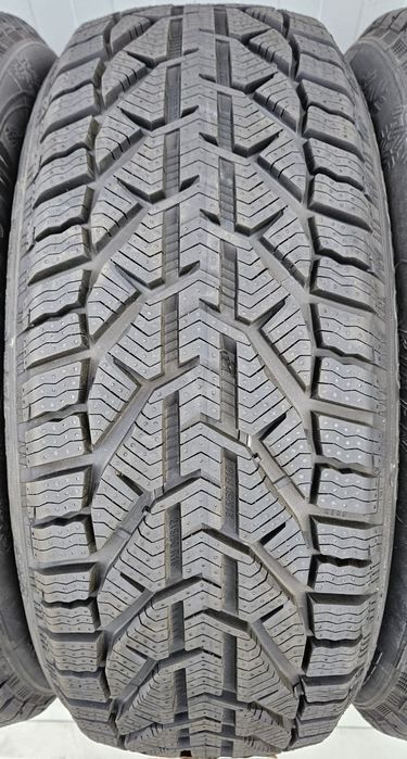 215/50 R18, 92V, RIKEN (by Michelin), Anvelope de iarna M+S